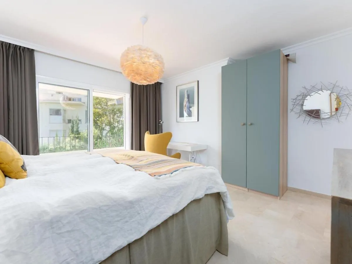 公寓 Castiglione Luxury Beachfront Duplex Penthouse 马尔韦利亚